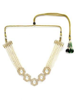 Karatcart Pearl Beaded Hexagonal Polki Kundan Necklace Set for Women